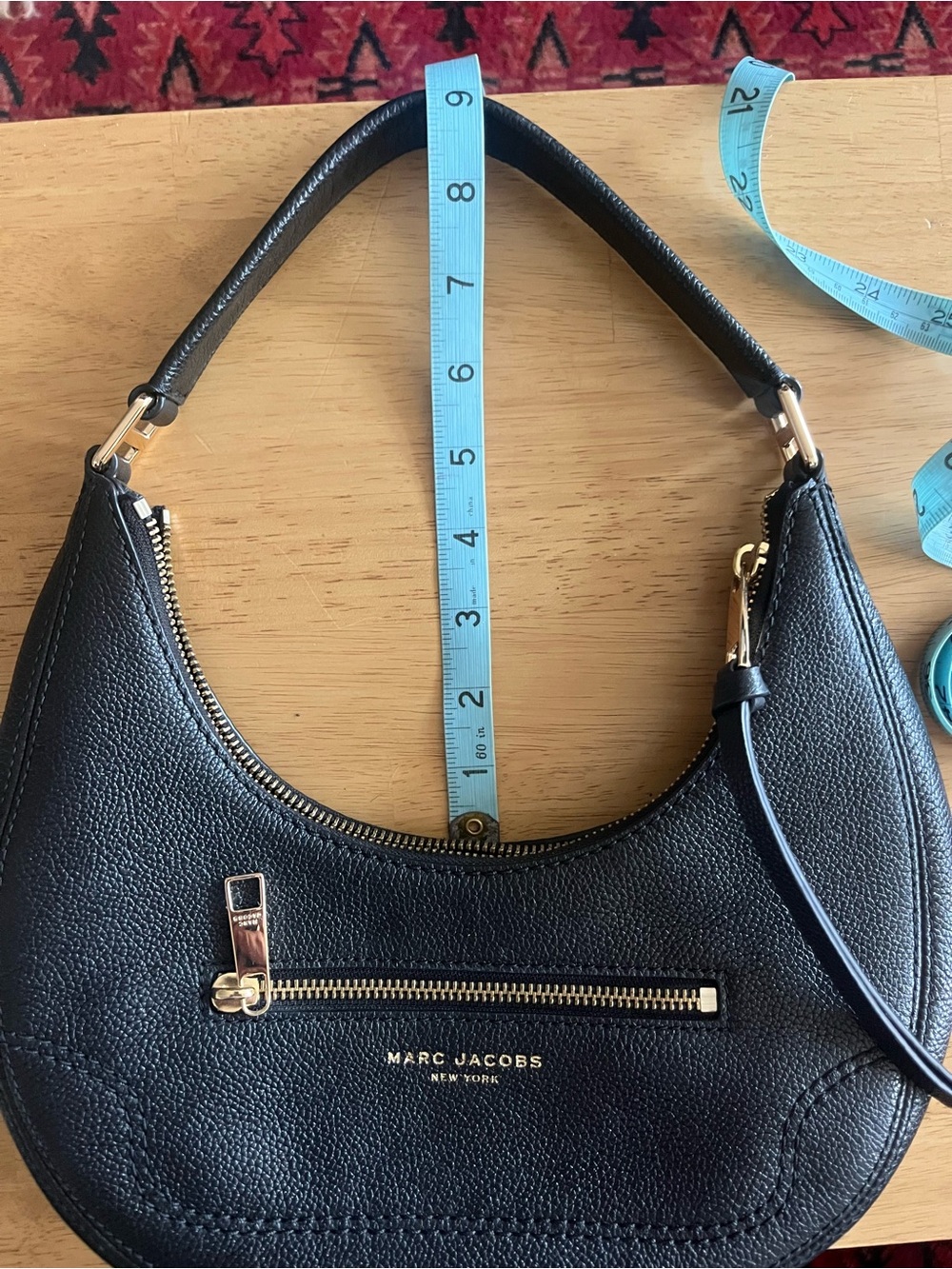 Marc Jacobs Black Leather Crescent Shoulder Bag - Picture 7 of 7
